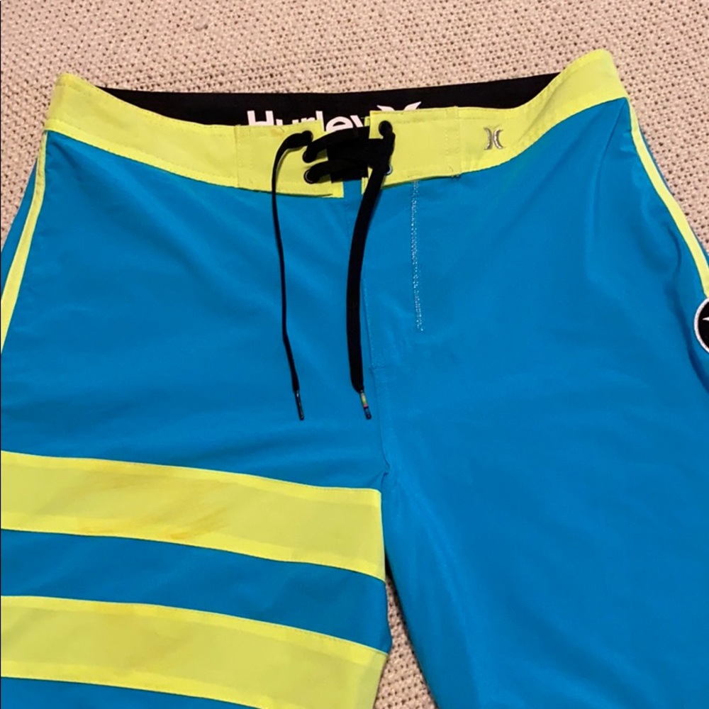 Men’s Hurley board shorts size 31.